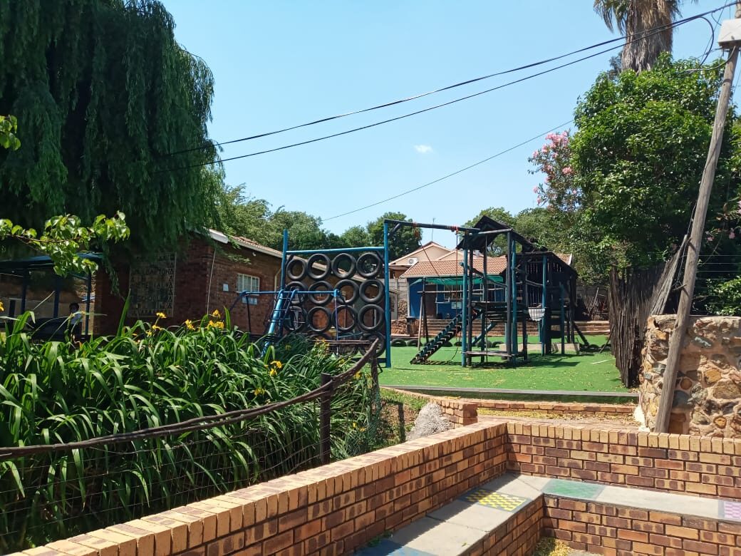 cropped-Remedial-School-in-Johannesburg-South.jpg